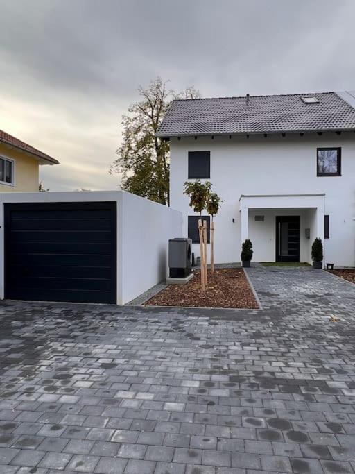 Viel Platz In Burghausen Fuer Freunde Und Familie Daire Dış mekan fotoğraf